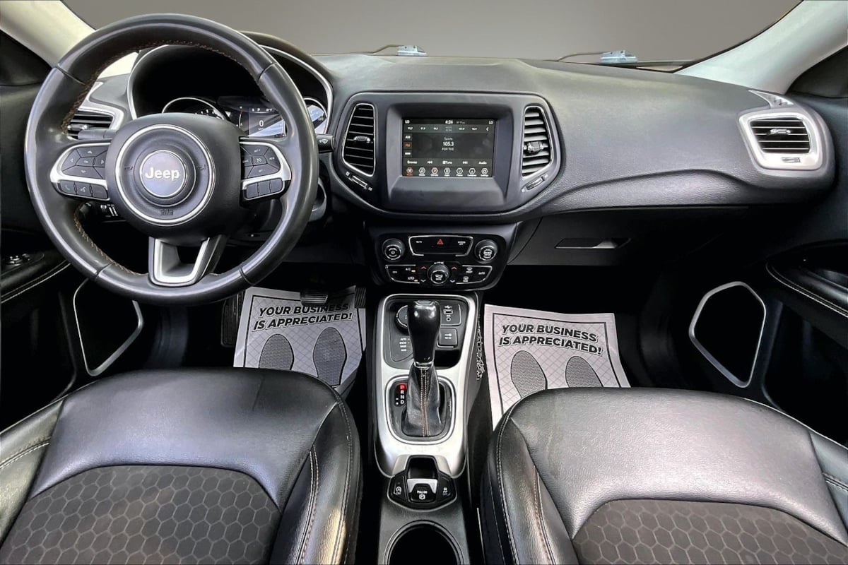 Jeep Compass photo 7