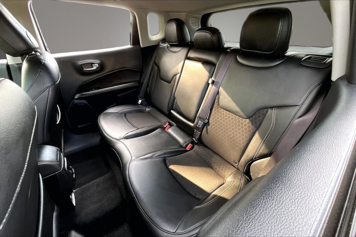 Jeep Compass photo 21