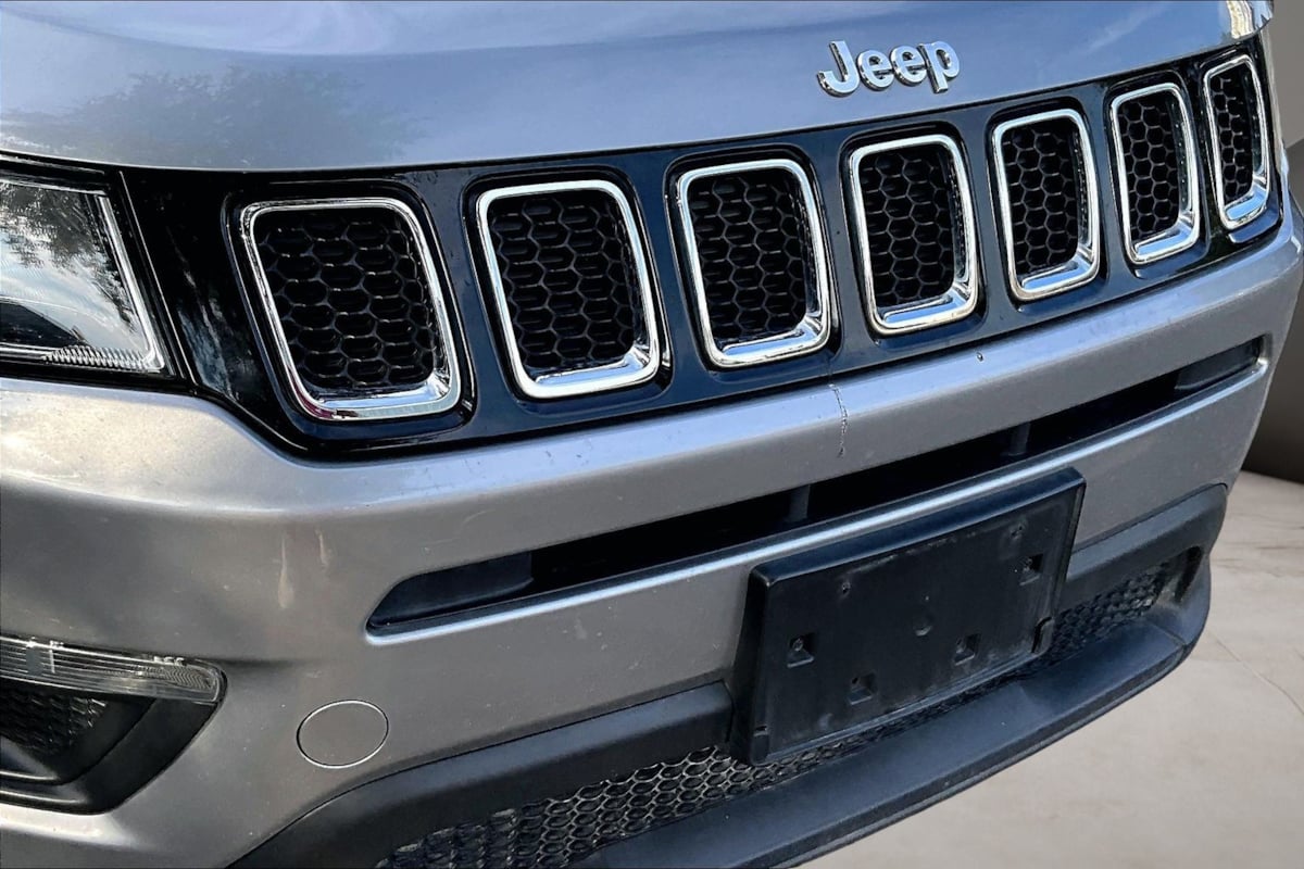Jeep Compass photo 32