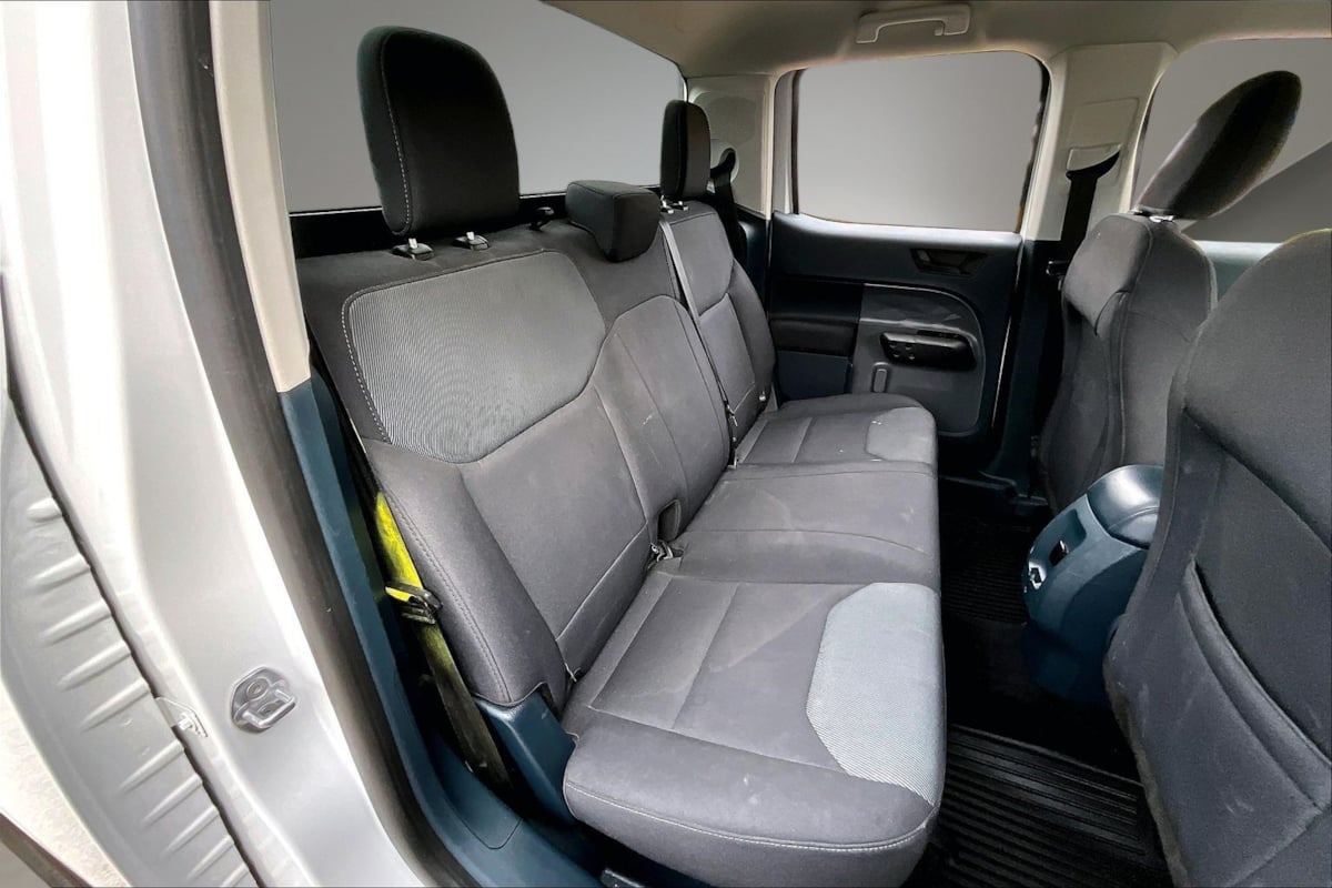 Ford Maverick photo 25