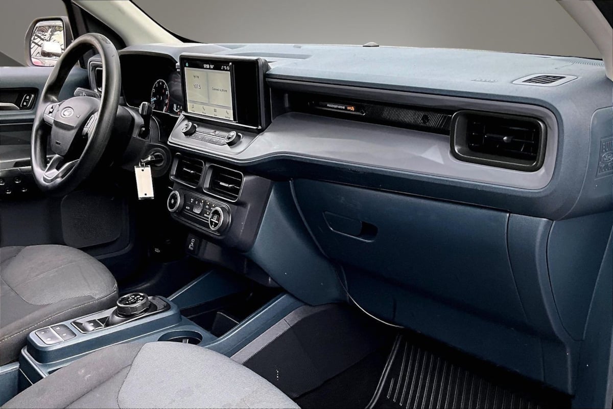 Ford Maverick photo 26