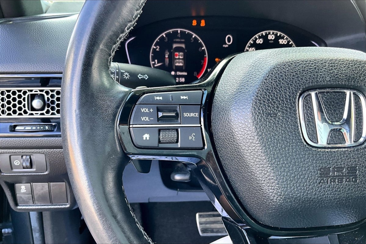 Honda Civic photo 10