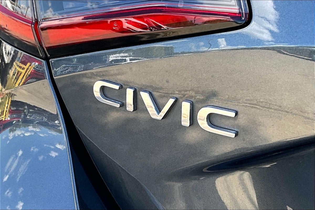 Honda Civic photo 23