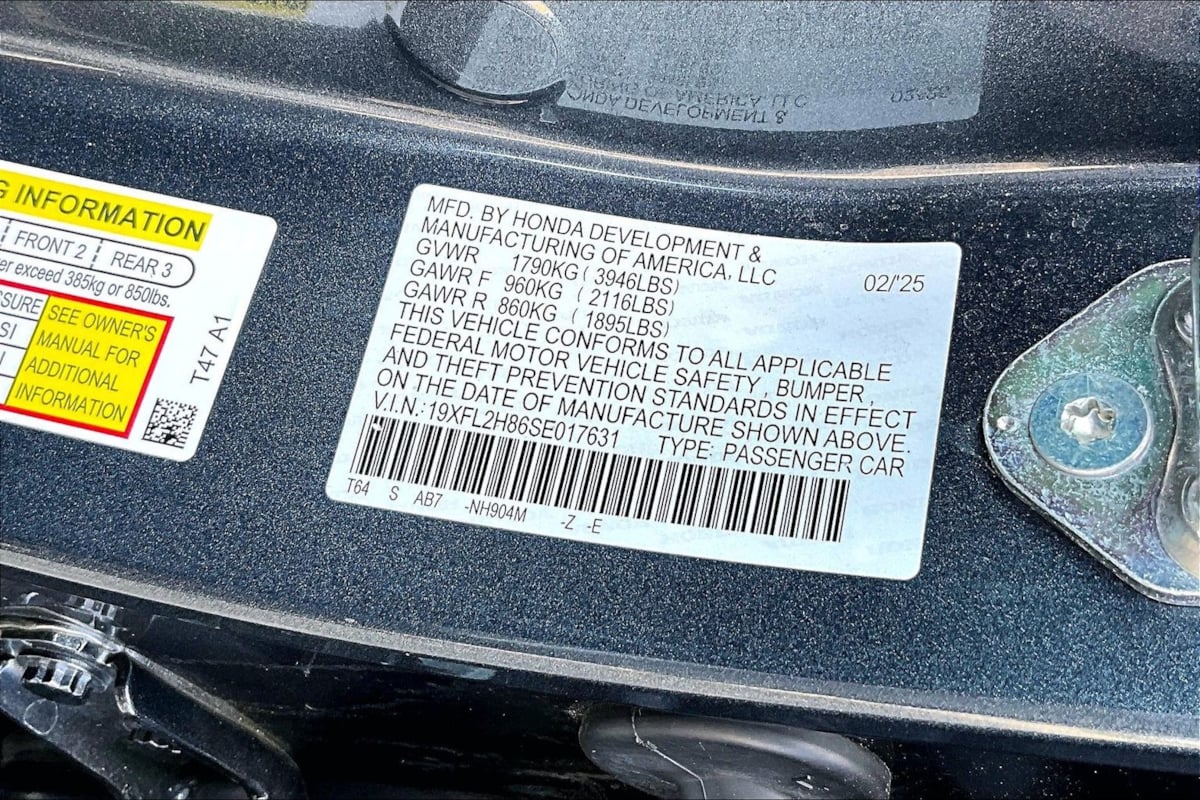 Honda Civic photo 18