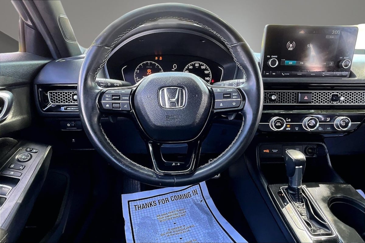 Honda Civic photo 8