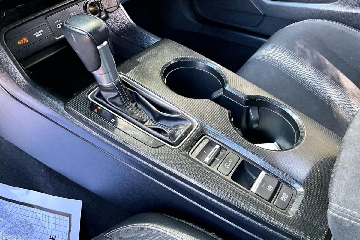 Honda Civic photo 17