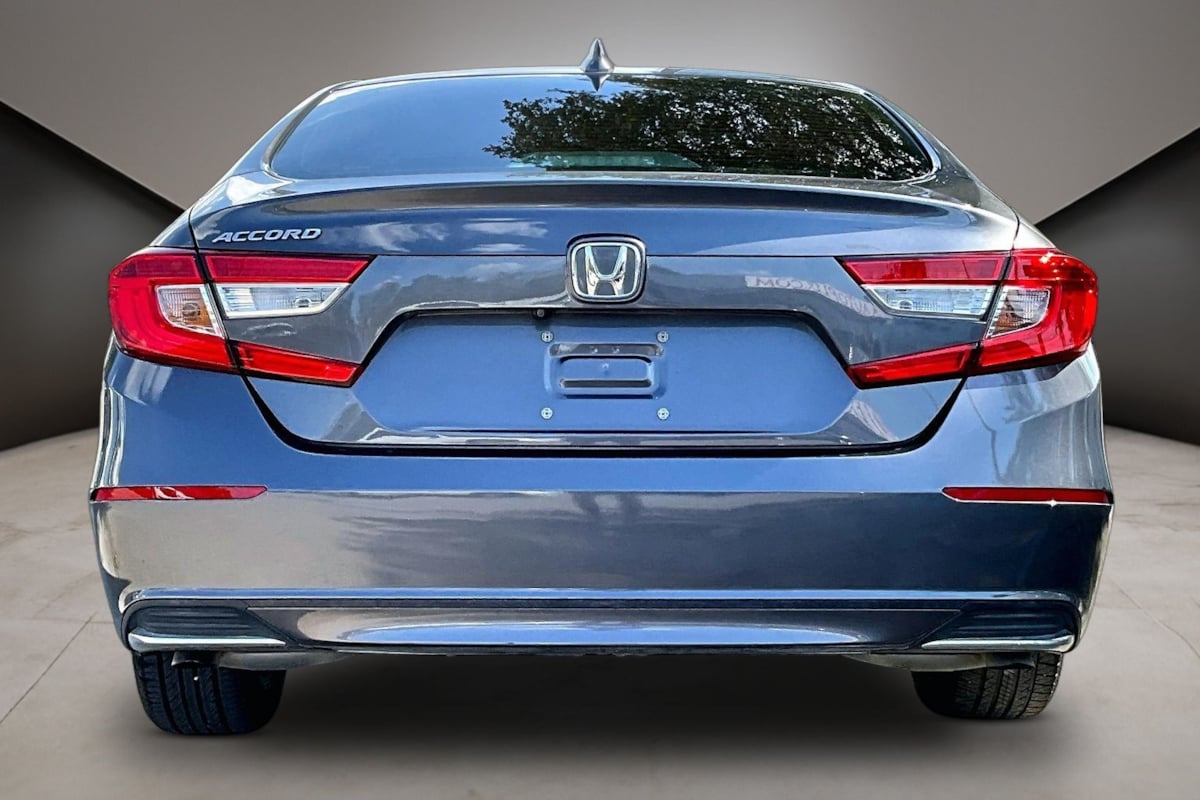 Honda Accord photo 5