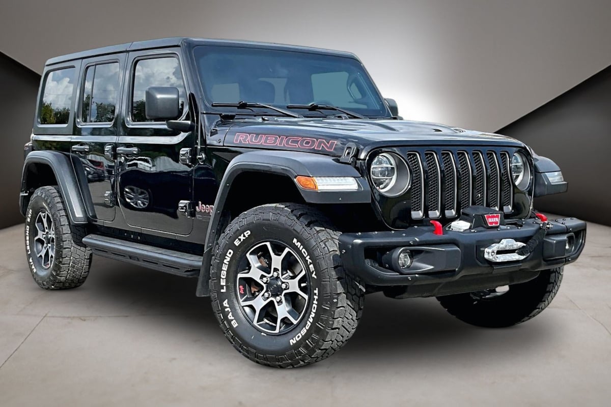 Jeep Wrangler photo 2