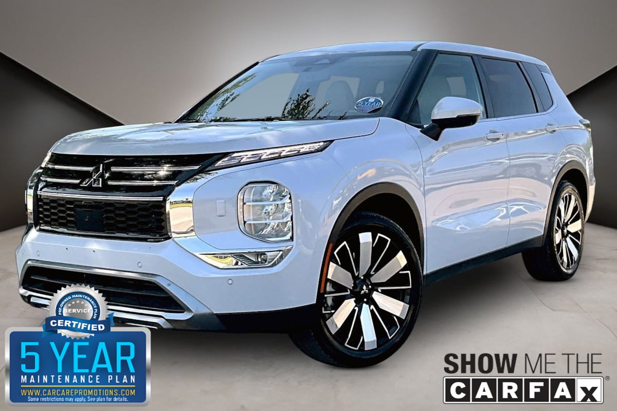 2025 Mitsubishi Outlander SE