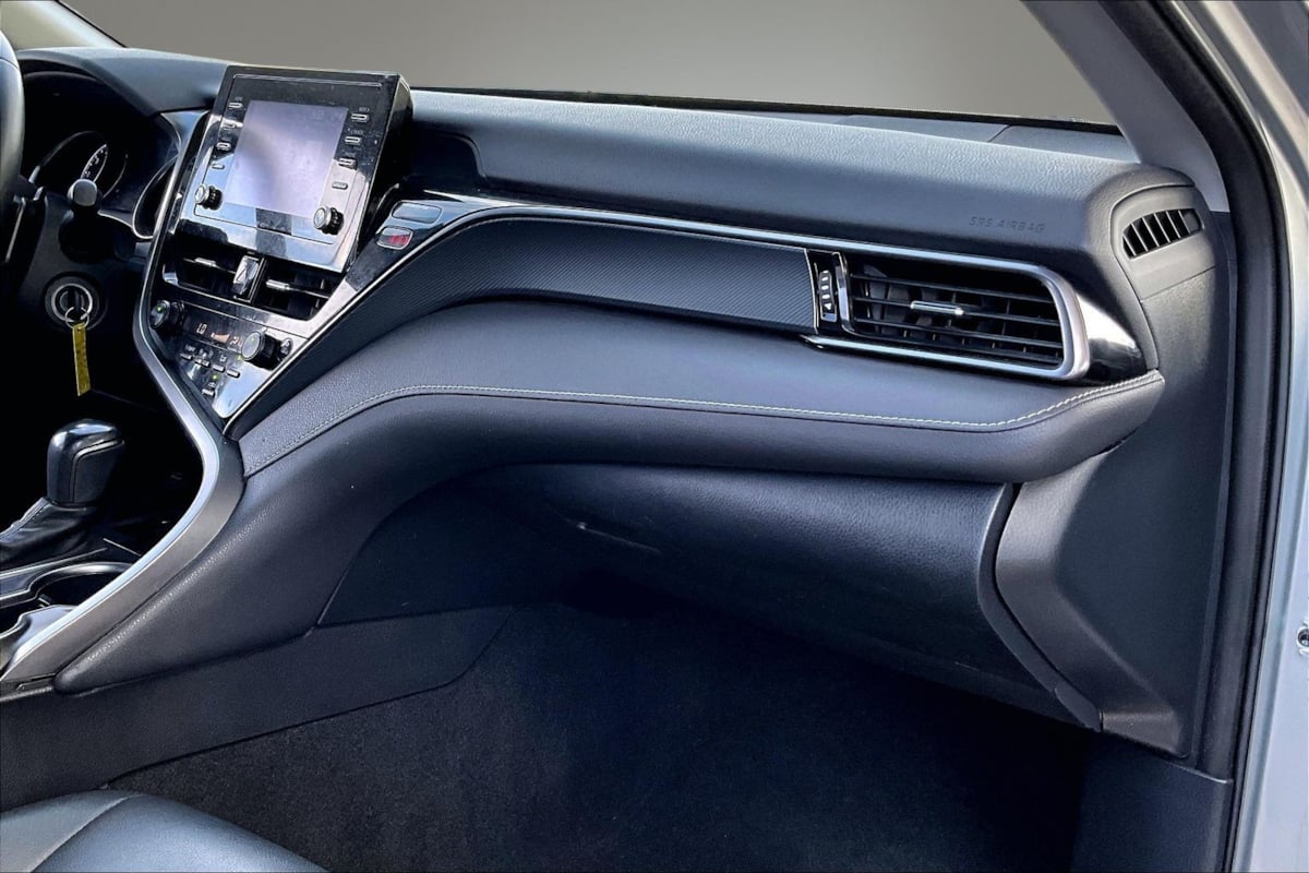 Toyota Camry photo 25