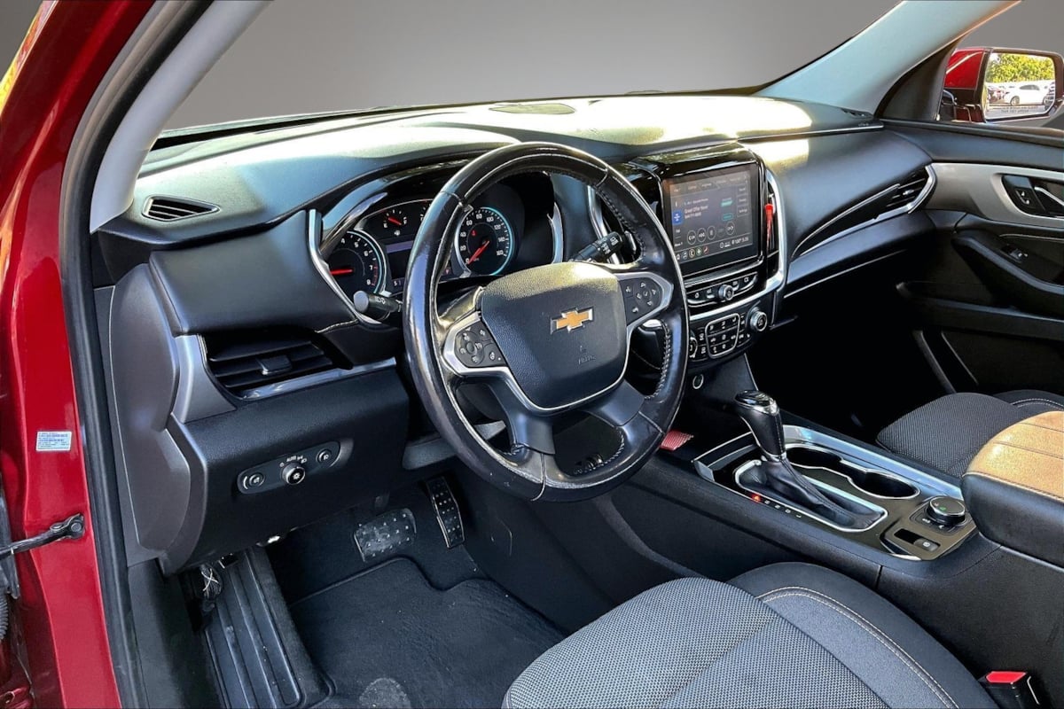 Chevrolet Traverse photo 16