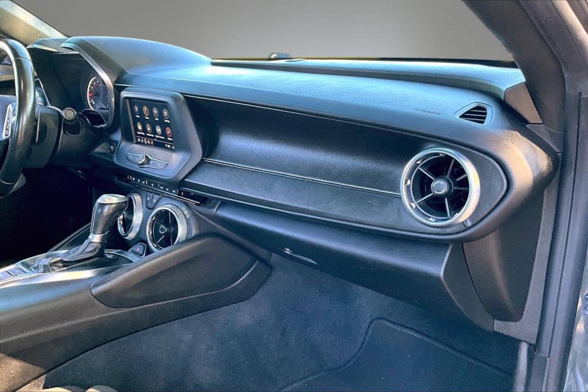 Chevrolet Camaro photo 25