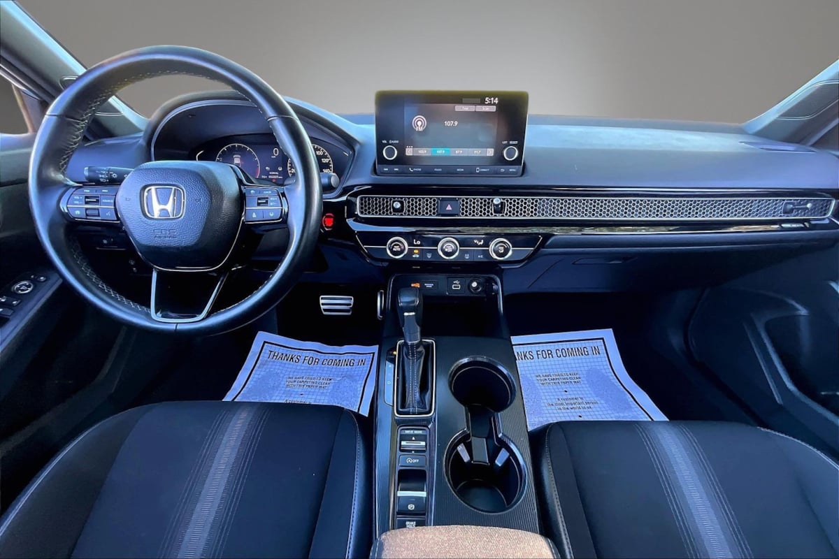 Honda Civic photo 7