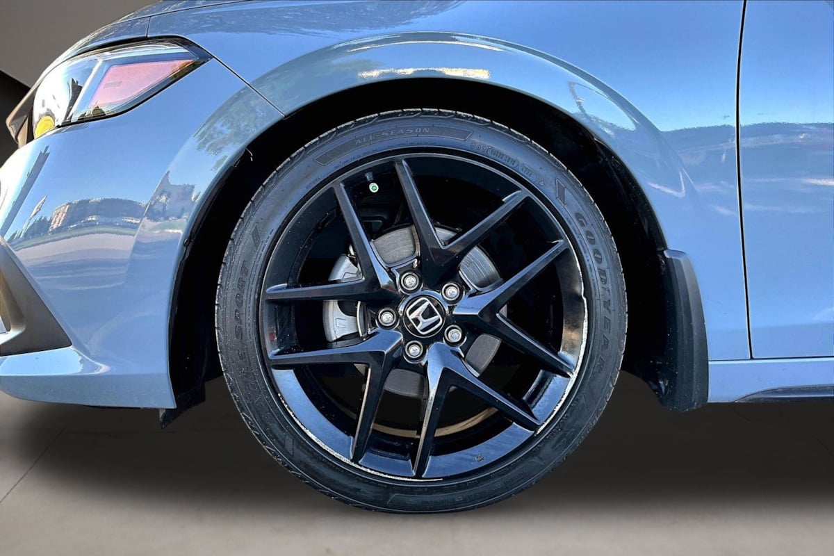 Honda Civic photo 32