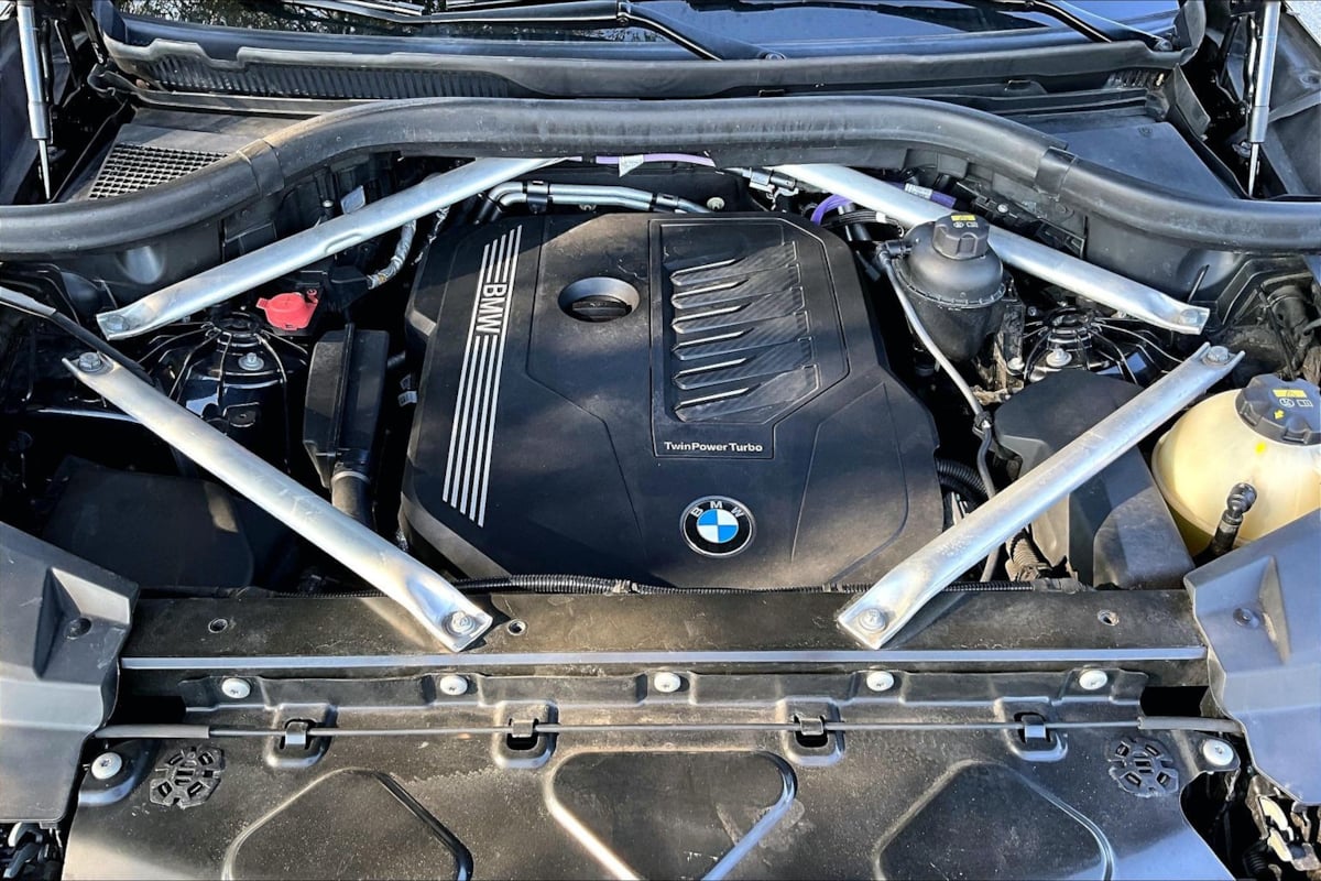 BMW X6 photo 30