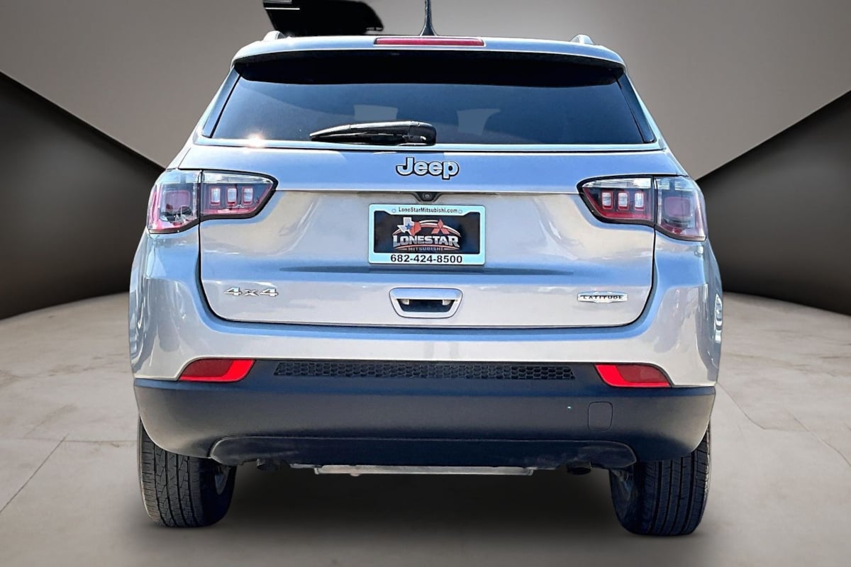 Jeep Compass photo 5