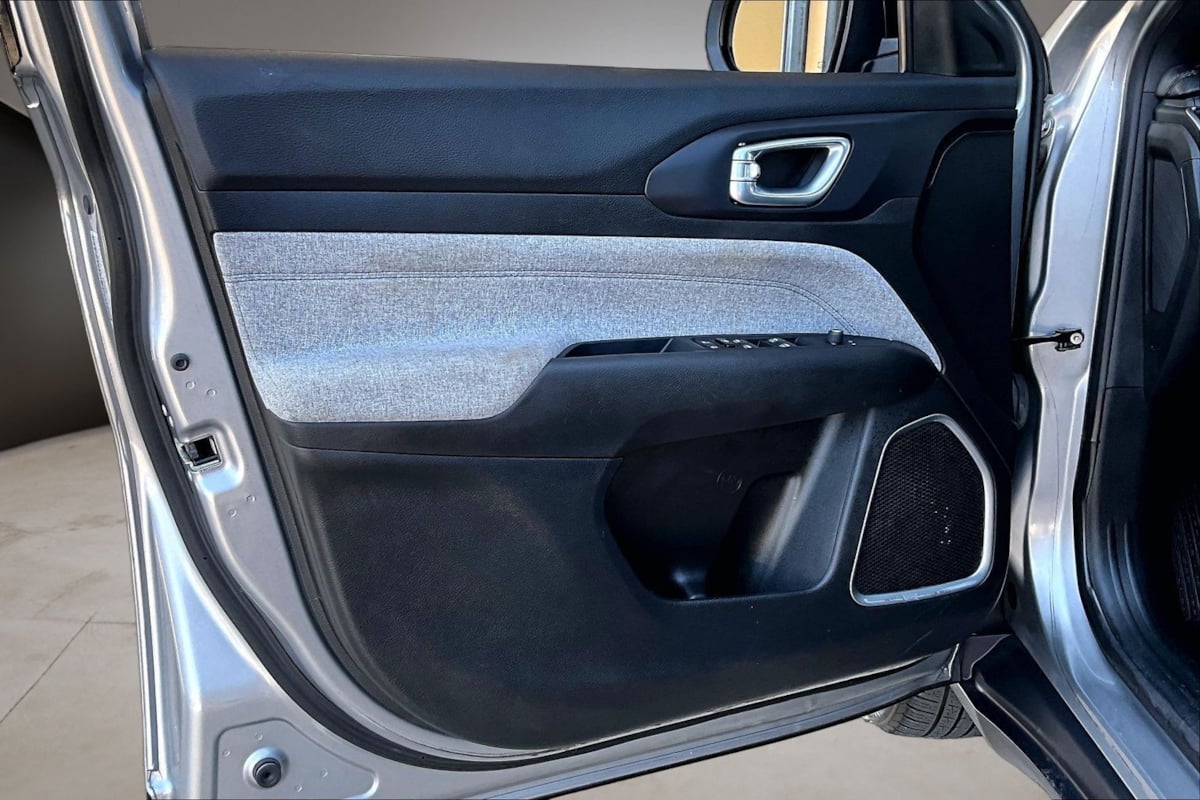 Jeep Compass photo 19