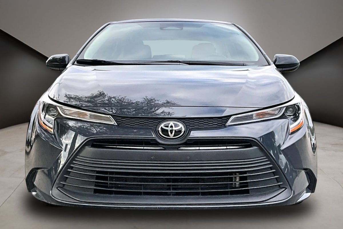 Toyota Corolla photo 3