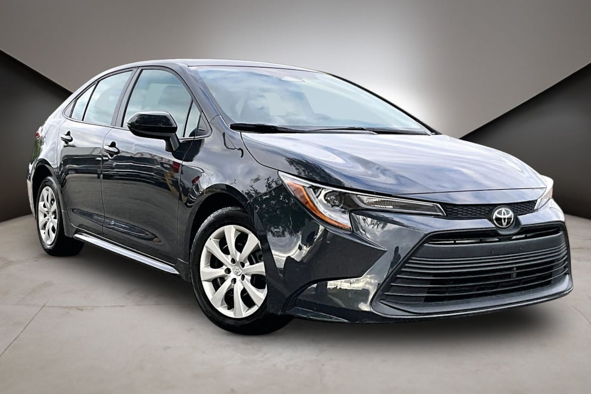 Toyota Corolla photo 2