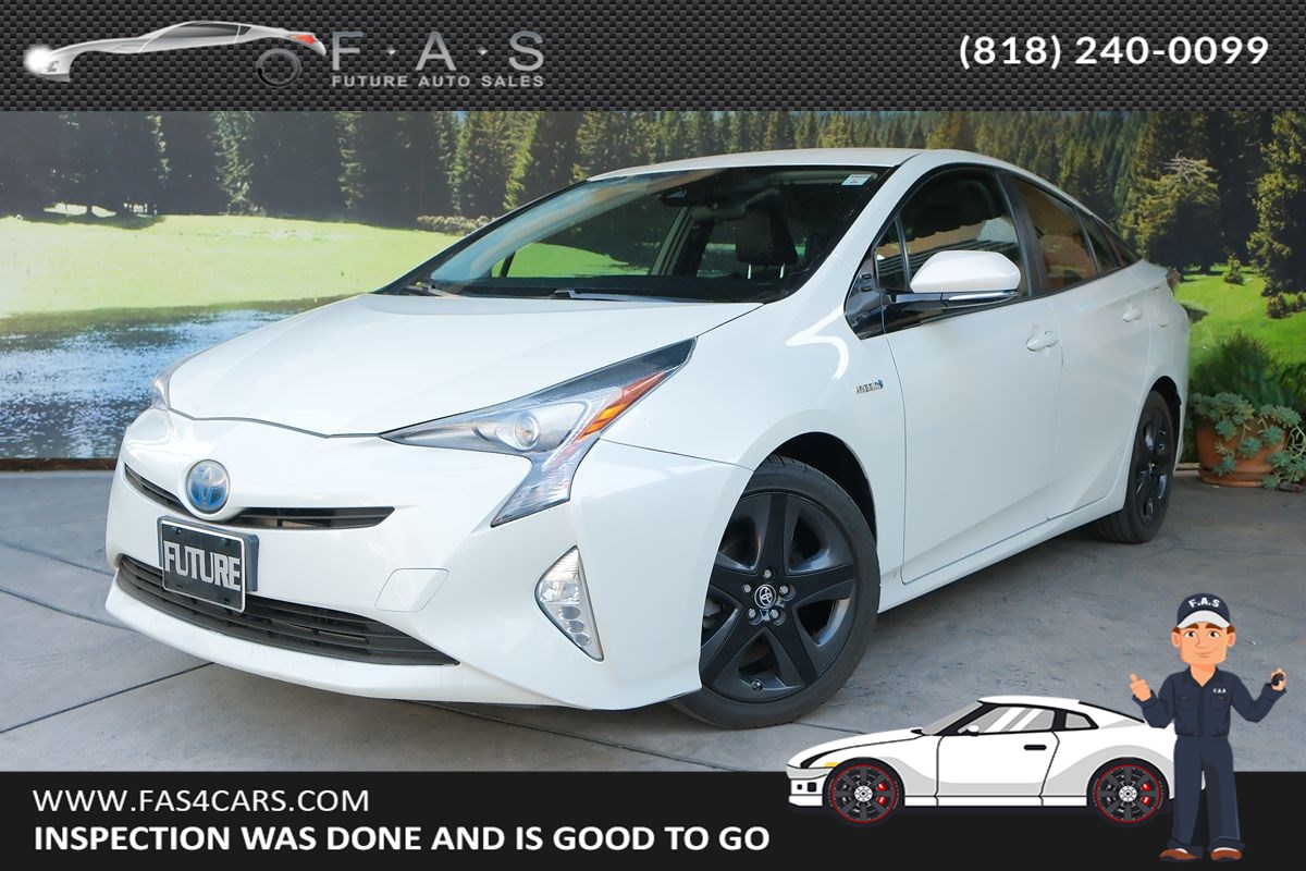 2016 Toyota Prius Three Touring