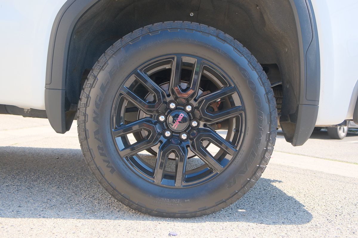 2023 Gmc Sierra 1500 Elevation photo 36