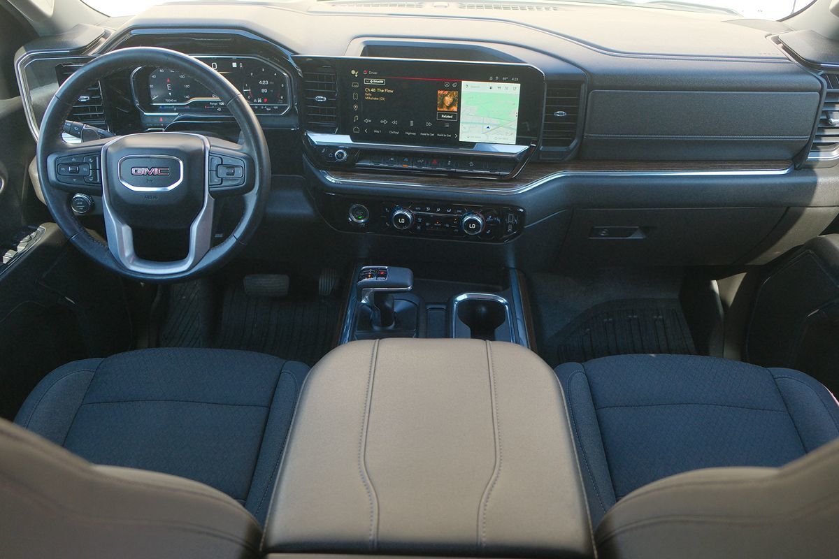 2023 Gmc Sierra 1500 Elevation photo 17