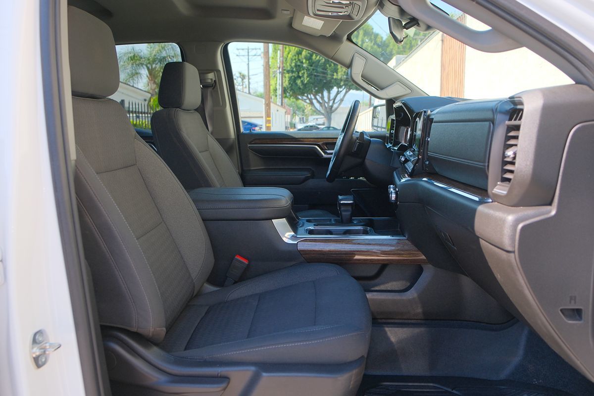 2023 Gmc Sierra 1500 Elevation photo 26
