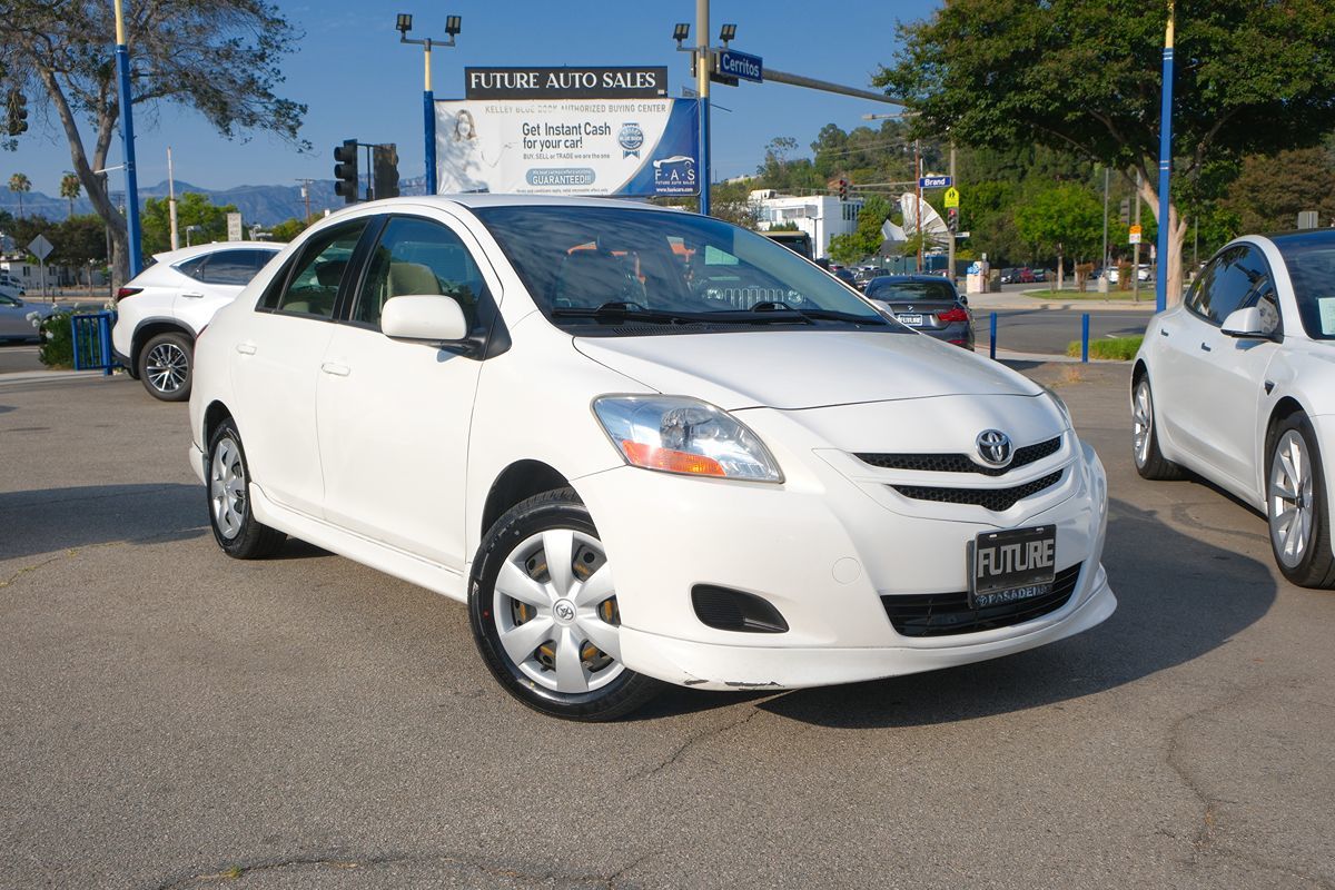 2007 Toyota Yaris S photo 3