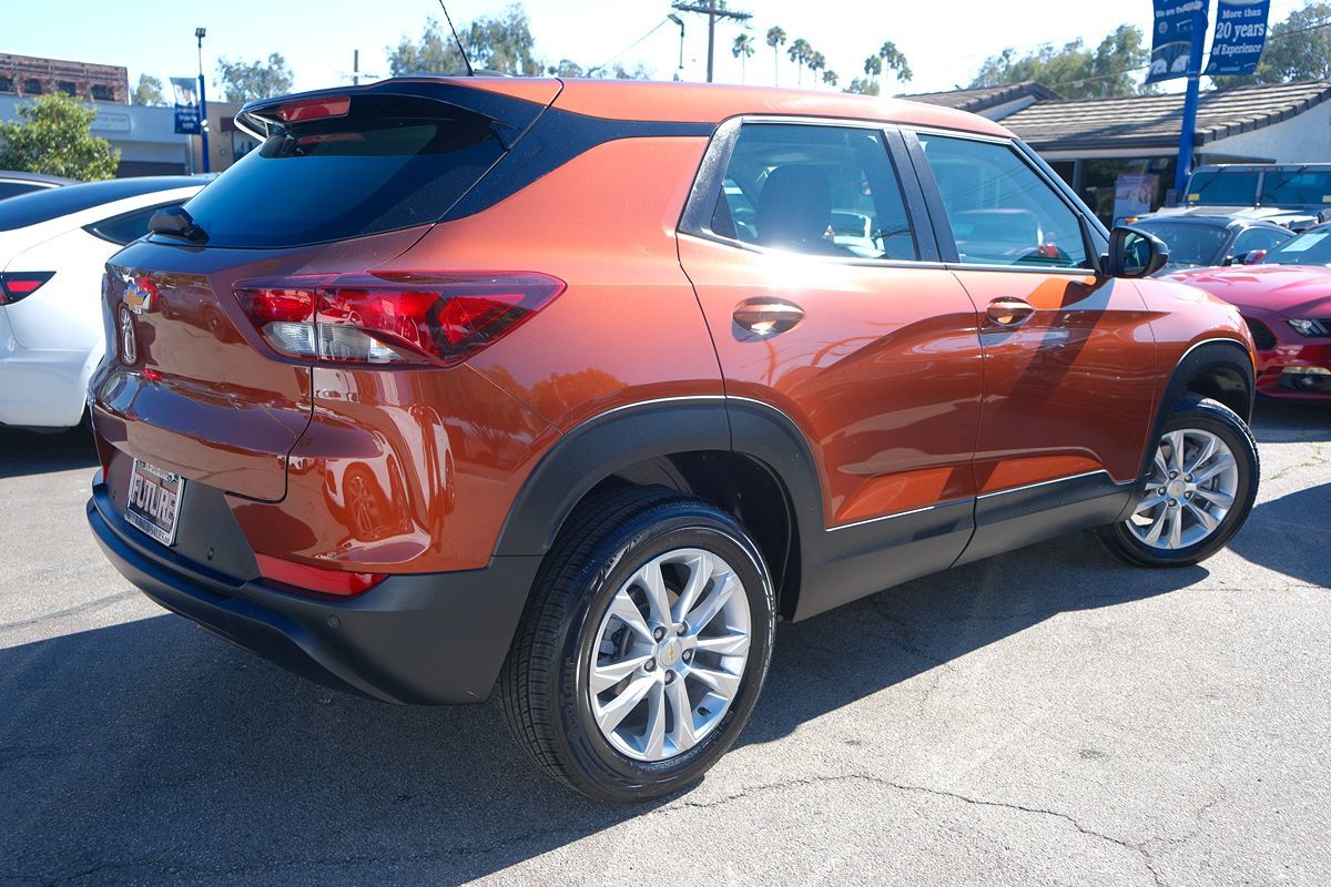 2021 Chevrolet Trailblazer LS photo 4