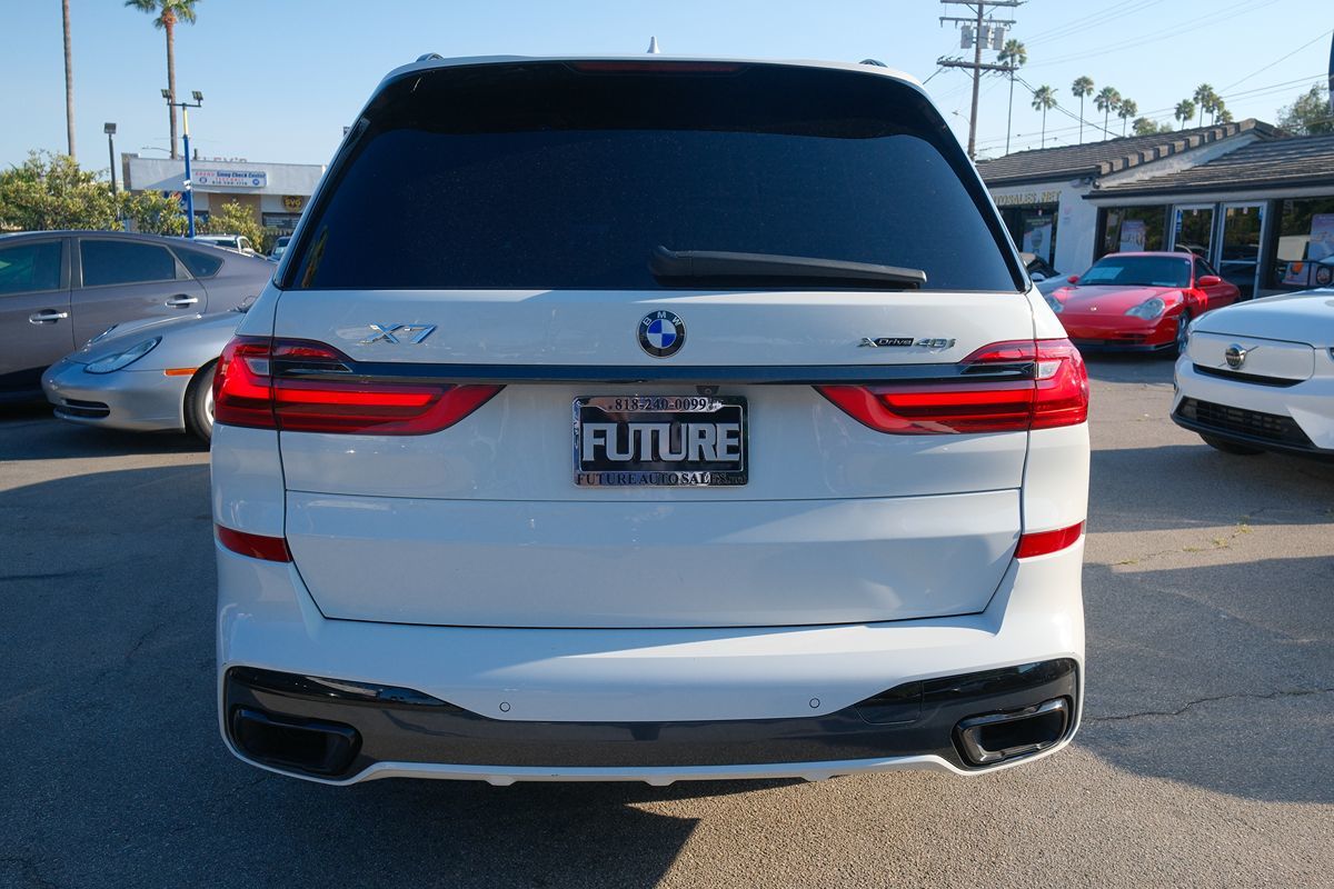 2022 Bmw X7 xDrive40i photo 2