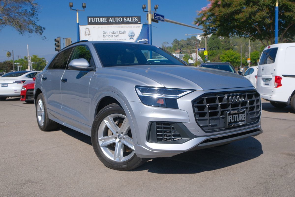 2019 Audi Q8 Premium photo 2