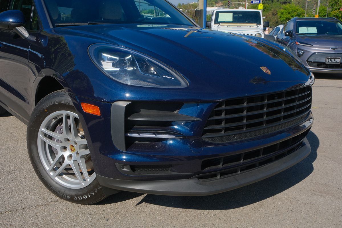 2021 Porsche Macan Base photo 7