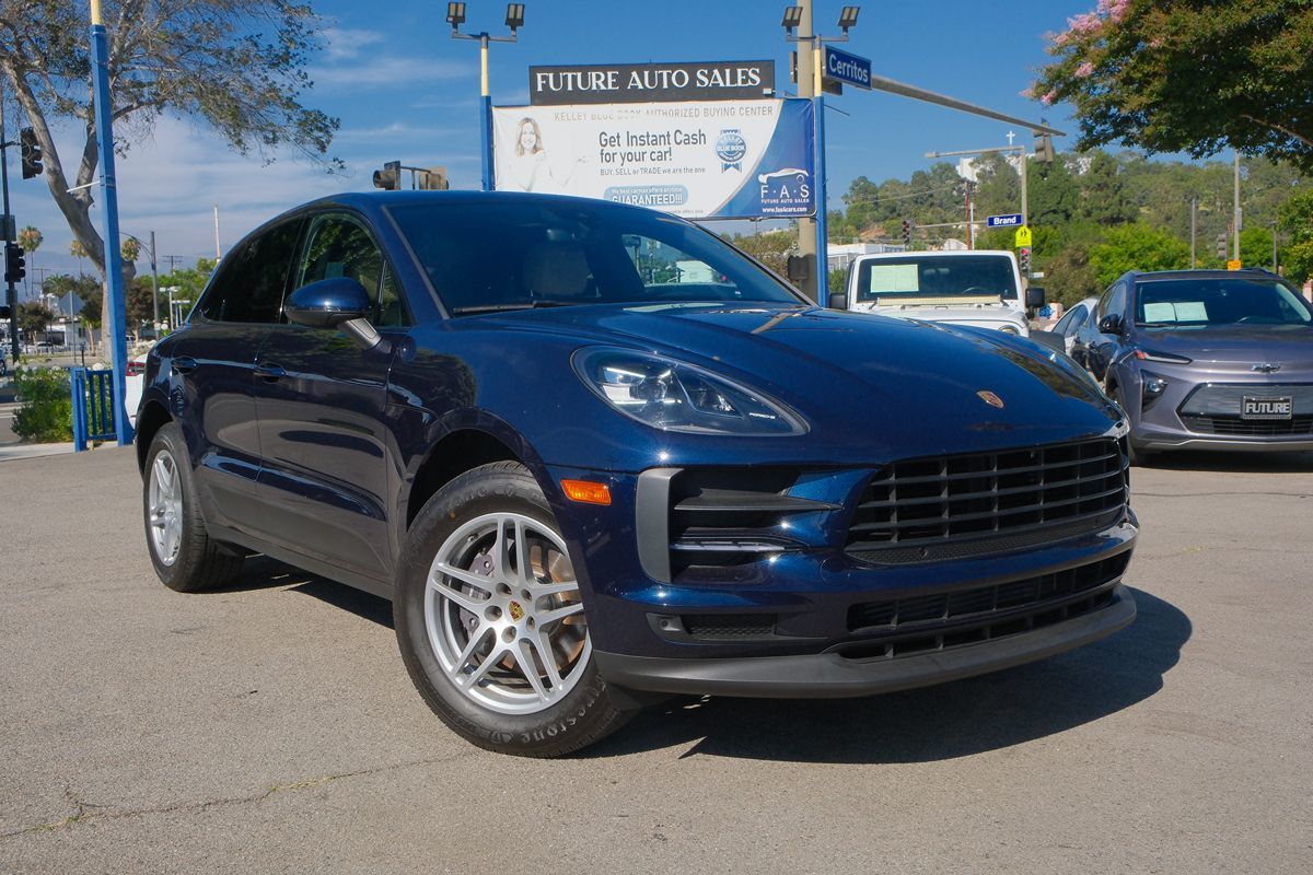 2021 Porsche Macan Base photo 3