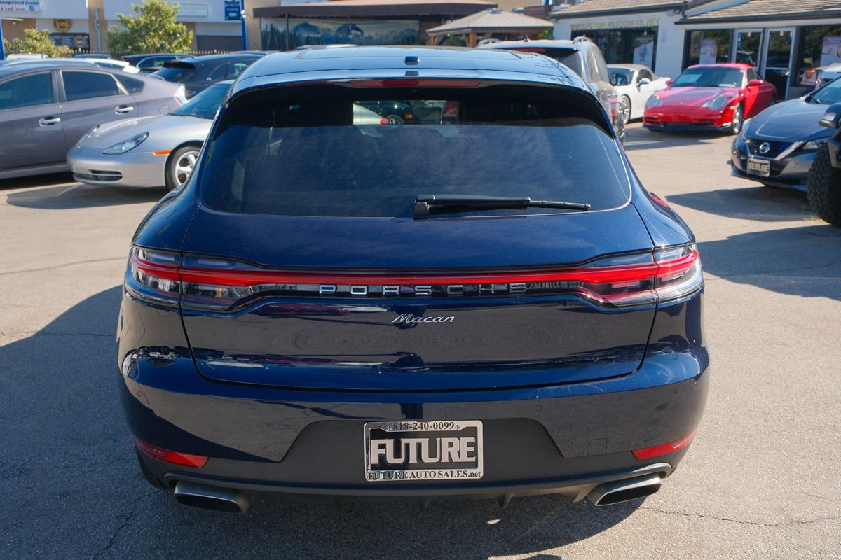 2021 Porsche Macan Base photo 5