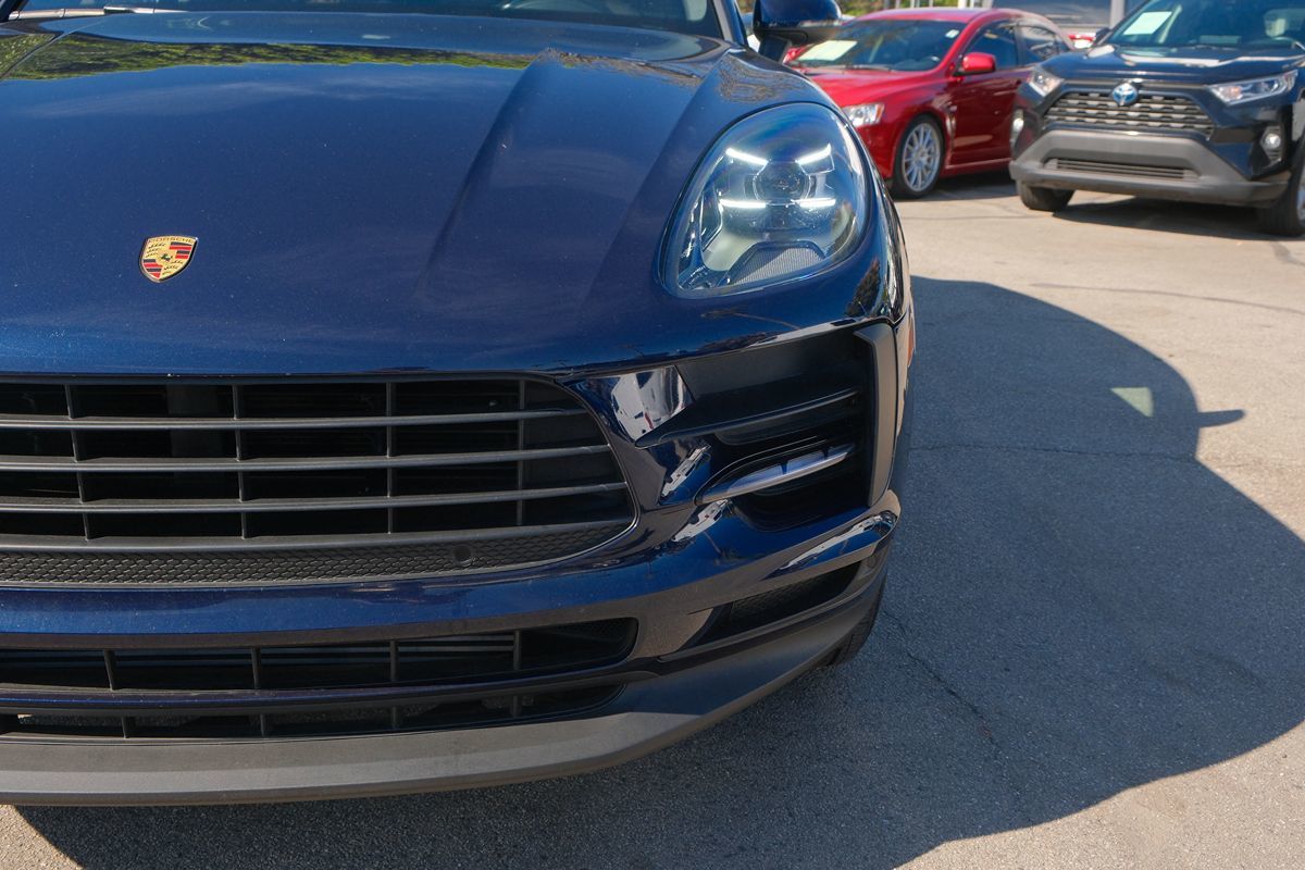 2021 Porsche Macan Base photo 44