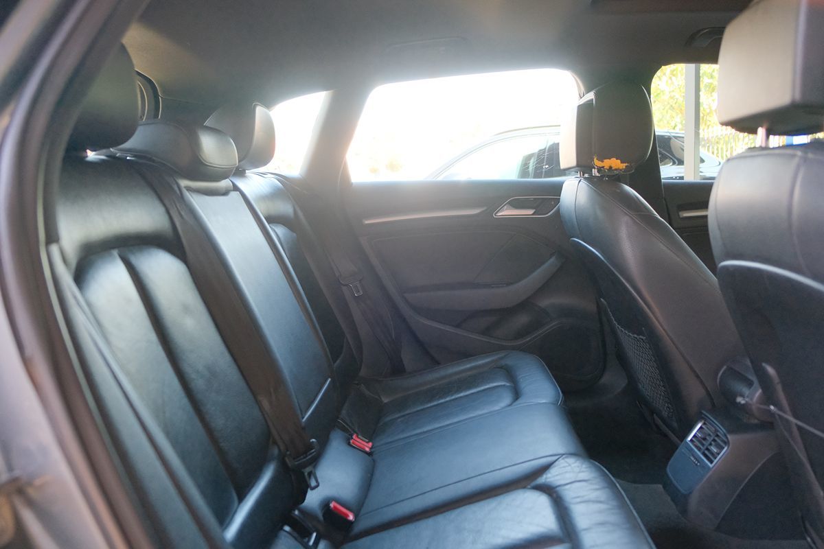 2016 Audi A3 E-tron Premium photo 33