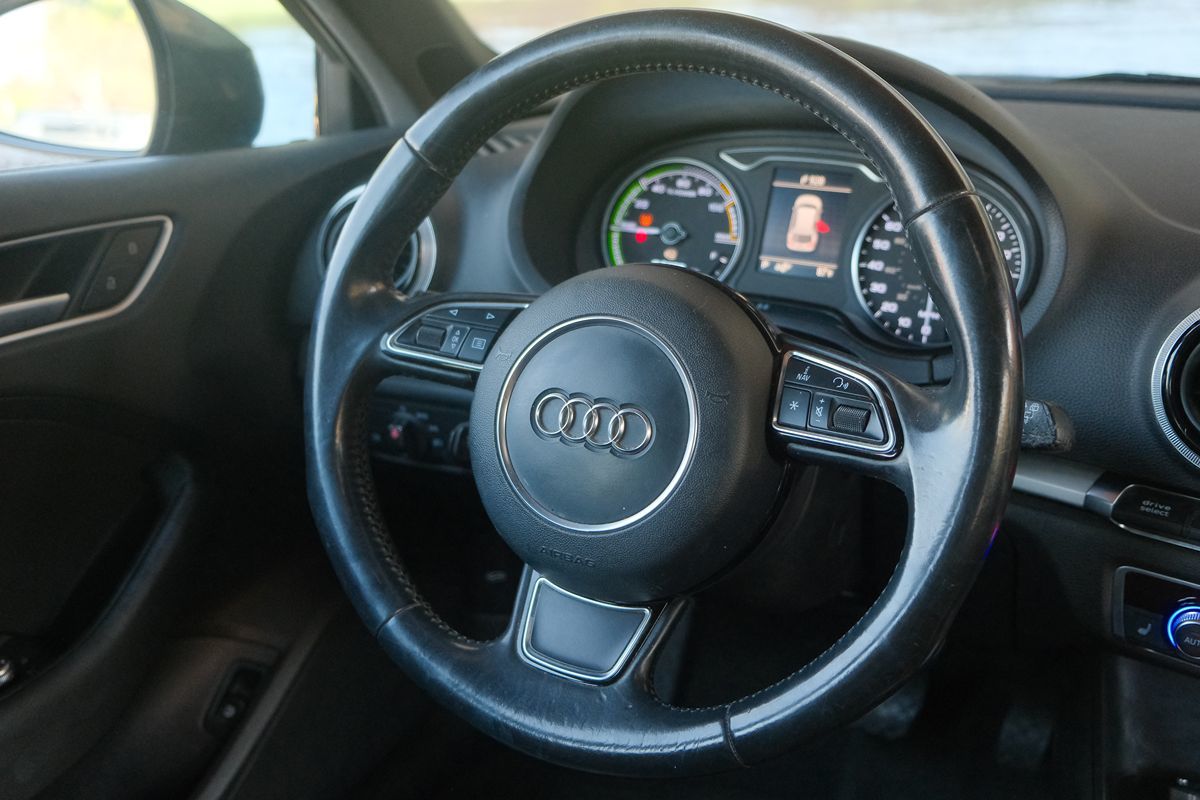 2016 Audi A3 E-tron Premium photo 49