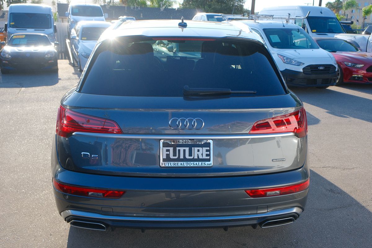 2022 Audi Q5 S line Premium photo 5