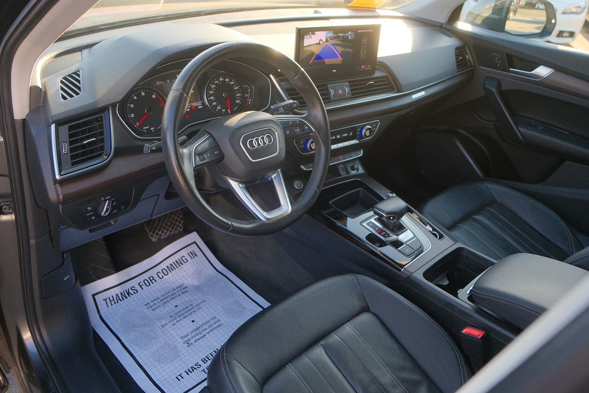 2022 Audi Q5 S line Premium photo 14