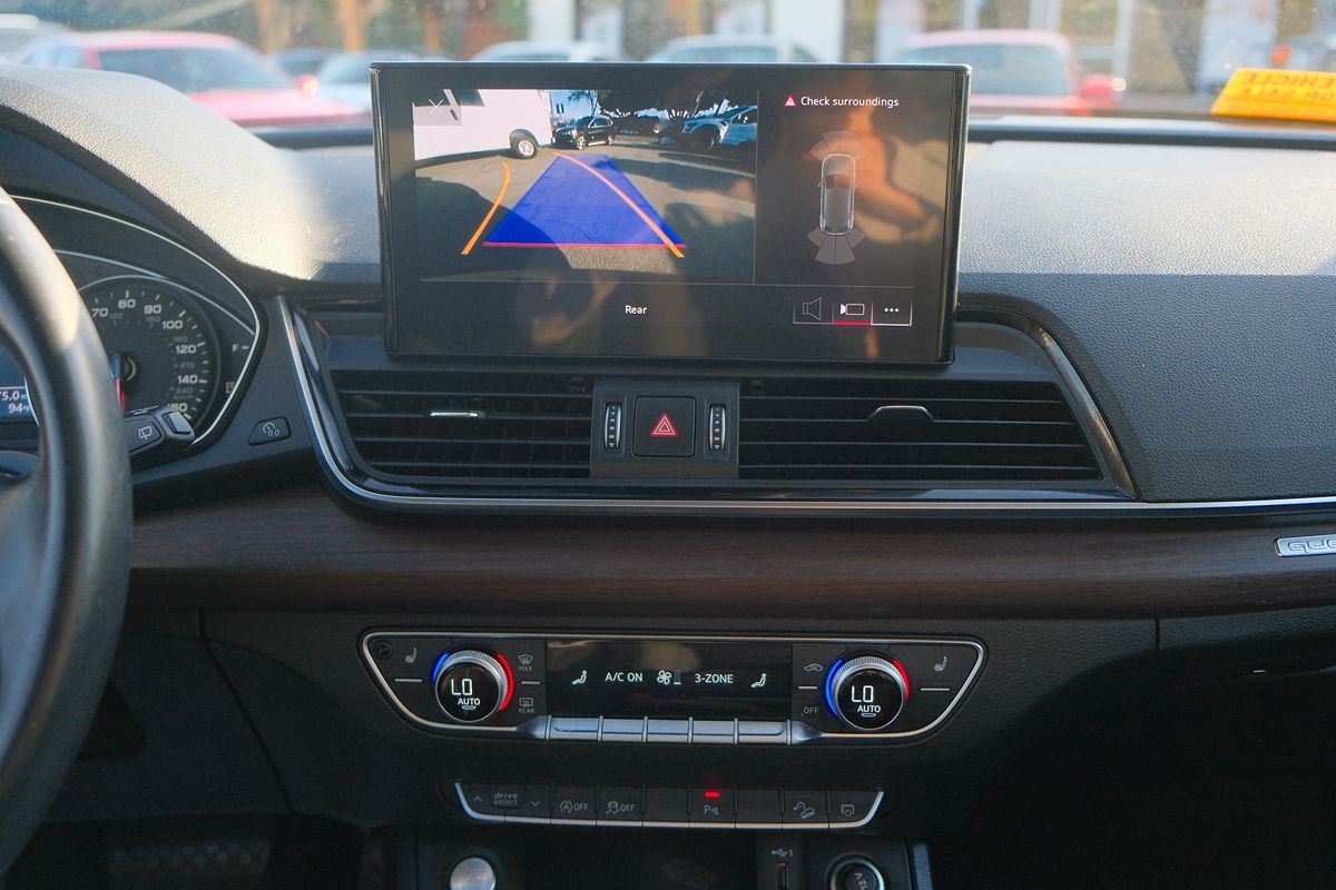 2022 Audi Q5 S line Premium photo 20