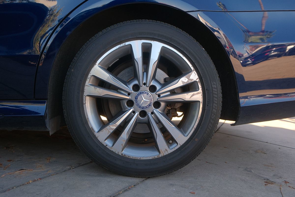 2016 Mercedes Benz E 250 BlueTEC Sport Sedan photo 31