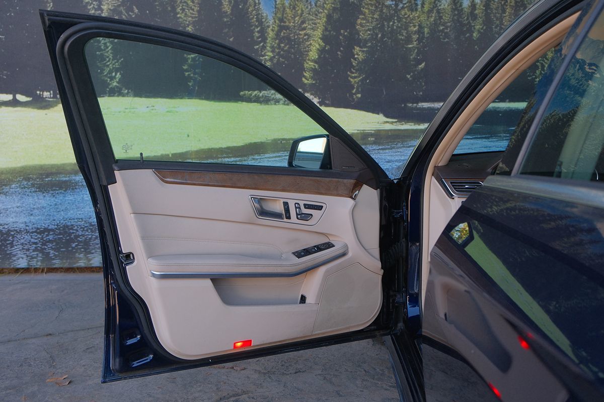 2016 Mercedes Benz E 250 BlueTEC Sport Sedan photo 6