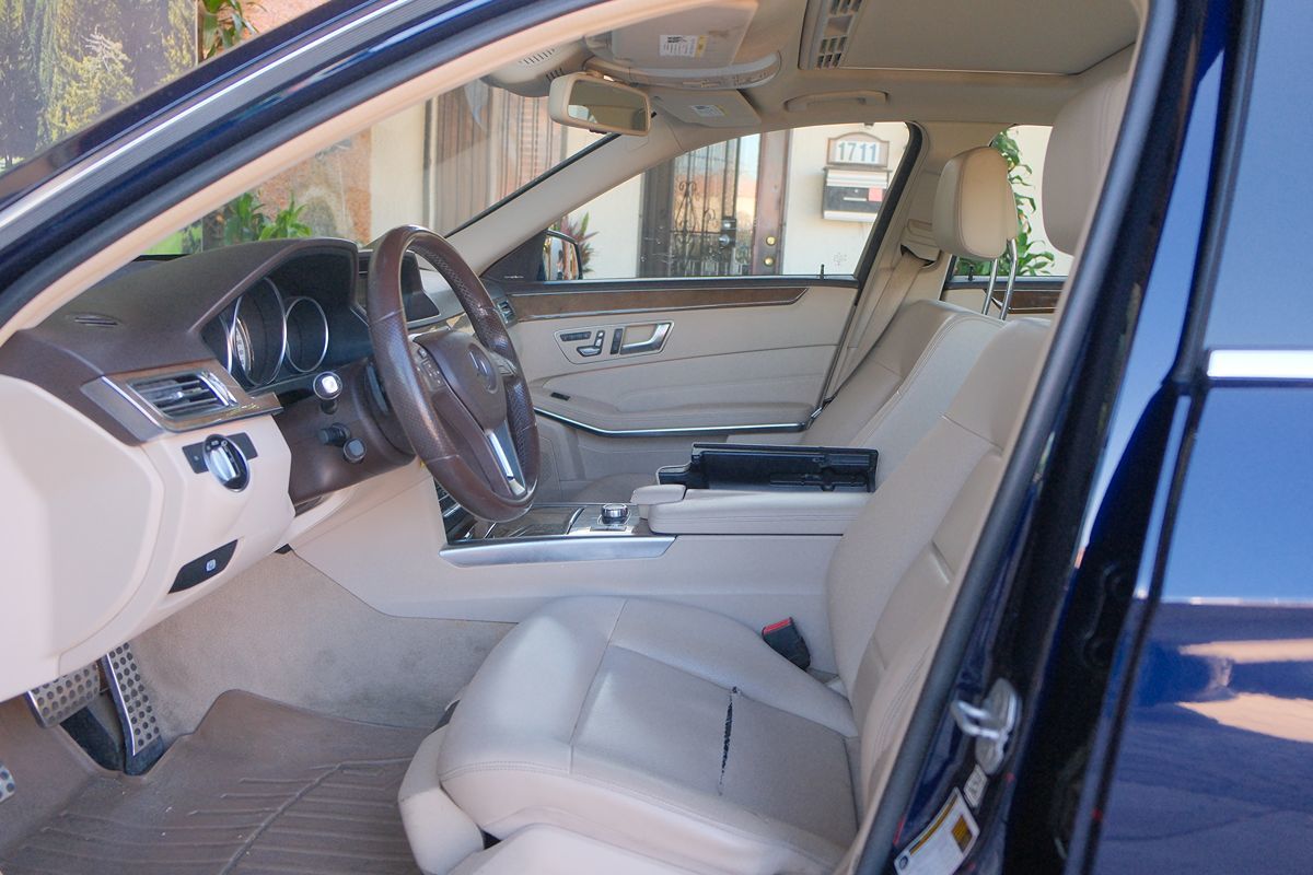 2016 Mercedes Benz E 250 BlueTEC Sport Sedan photo 8