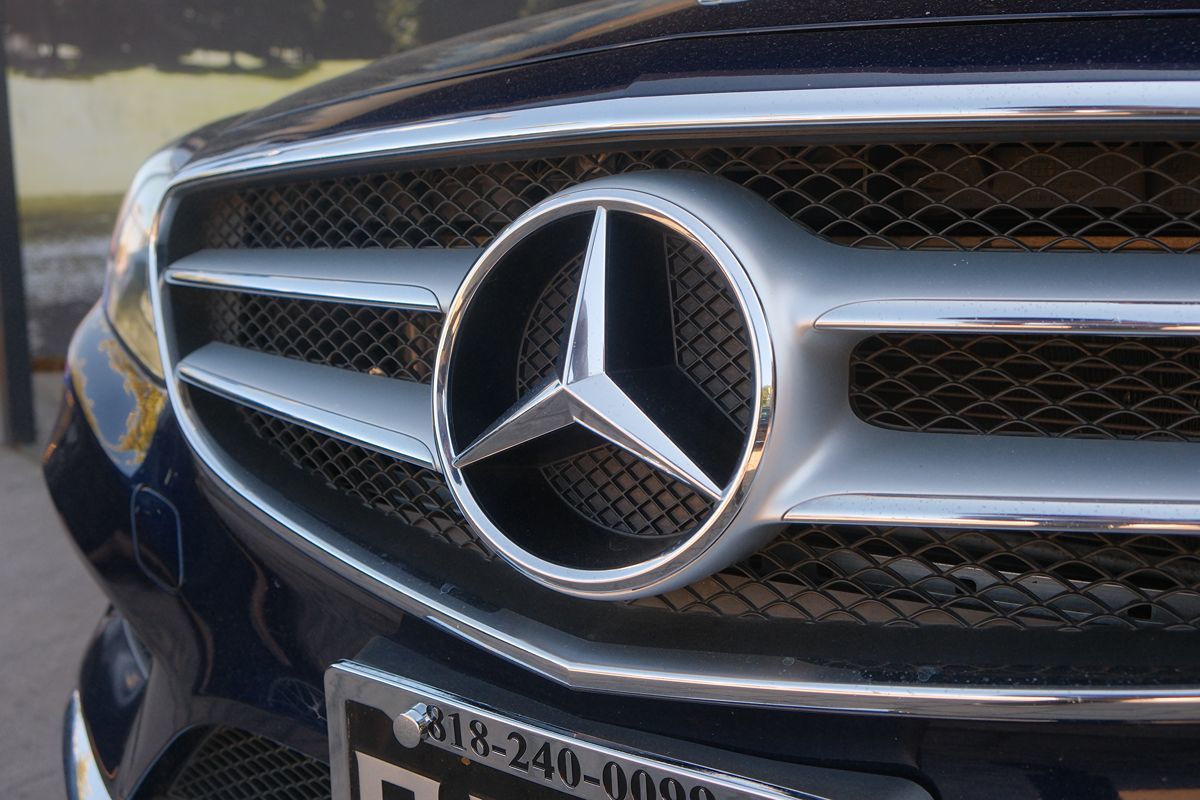 2016 Mercedes Benz E 250 BlueTEC Sport Sedan photo 39
