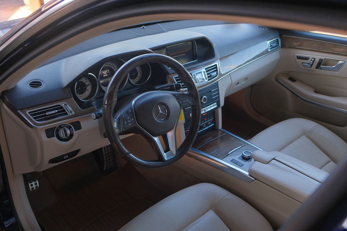 2016 Mercedes Benz E 250 BlueTEC Sport Sedan photo 34