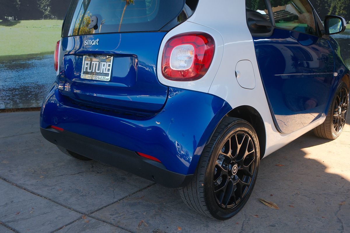 2019 Smart EQ Fortwo photo 20