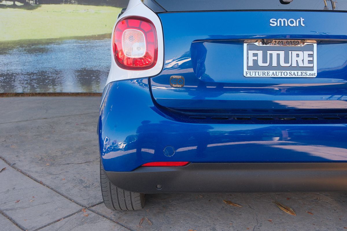 2019 Smart EQ Fortwo photo 21