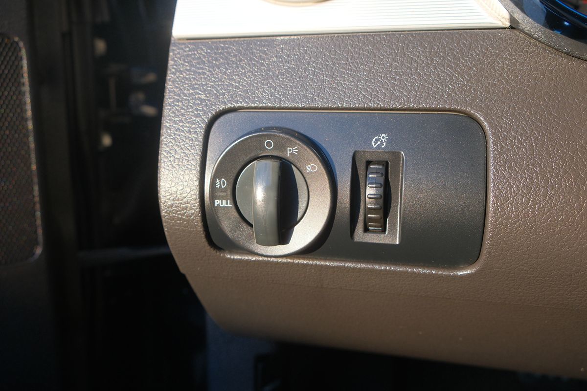 2006 Ford Mustang photo 12