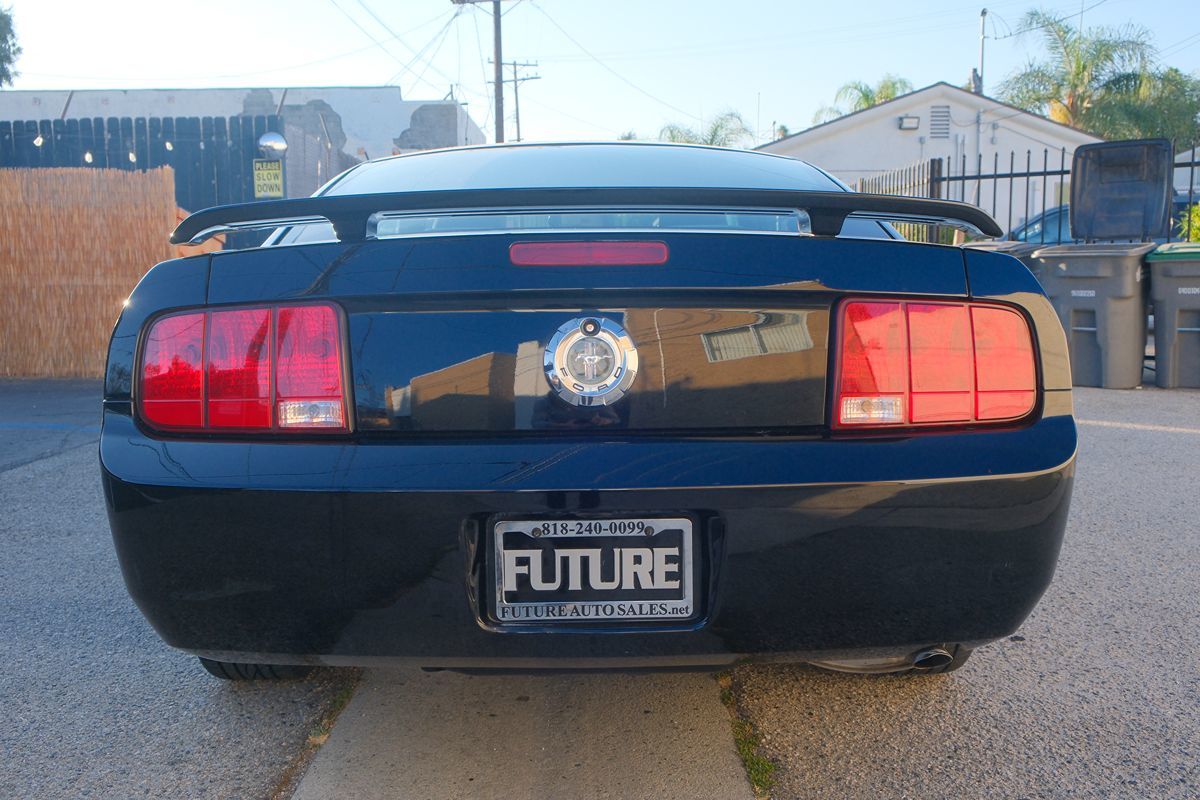 2006 Ford Mustang photo 5