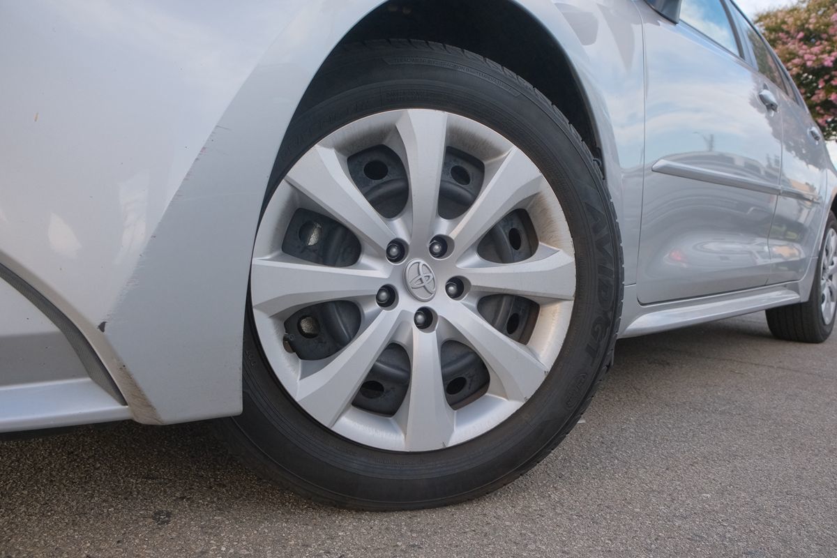 2023 Toyota Corolla Hybrid LE photo 41